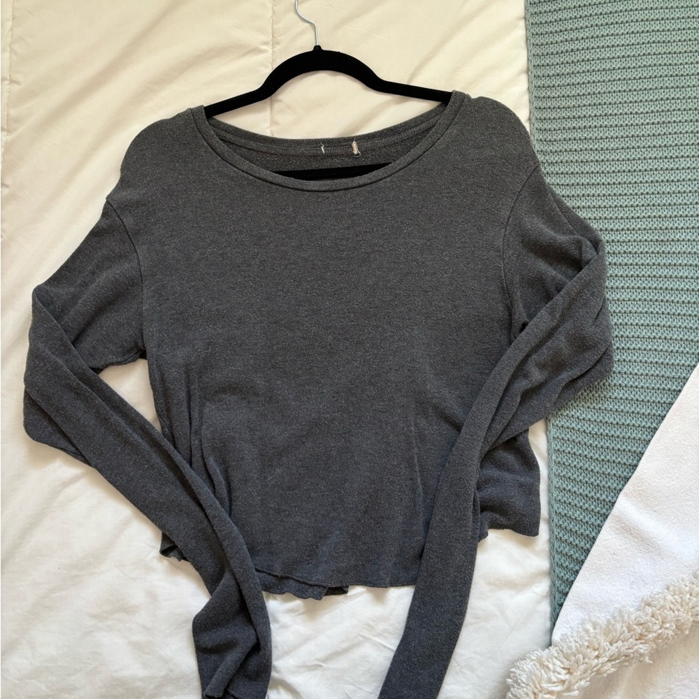 Longsleeve gray shirt